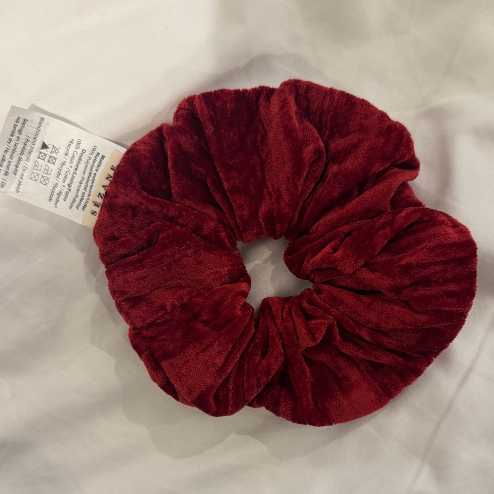 Sézane scrunchie